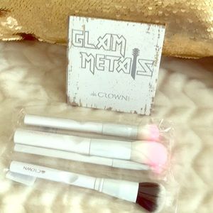 Crown Brush Set and Glam Metals Palette